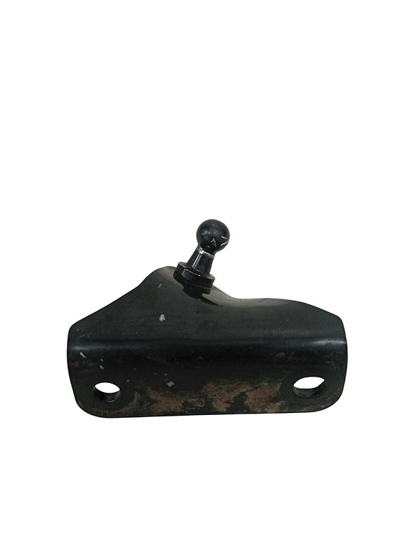 suporte direito amortecedor tampa traseira Nissan kicks 2017