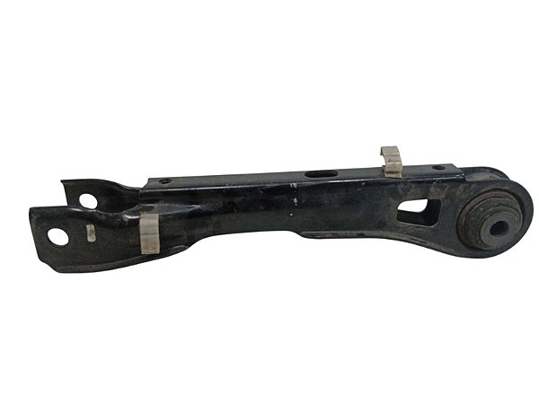 braço suspensão traseiro direito bmw x1 2015 143790