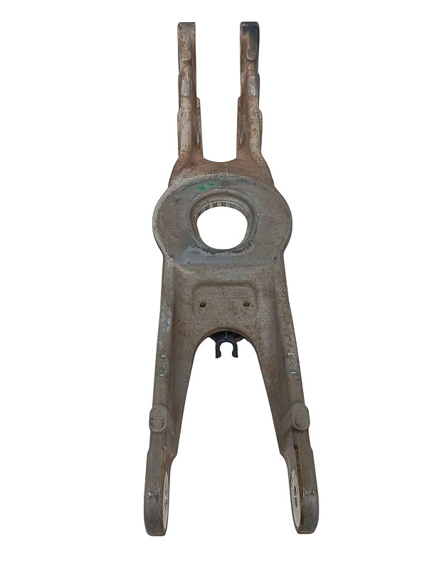 bandeja balança traseiro esquerdo Mercedes CLS 450 amg 2019 153030