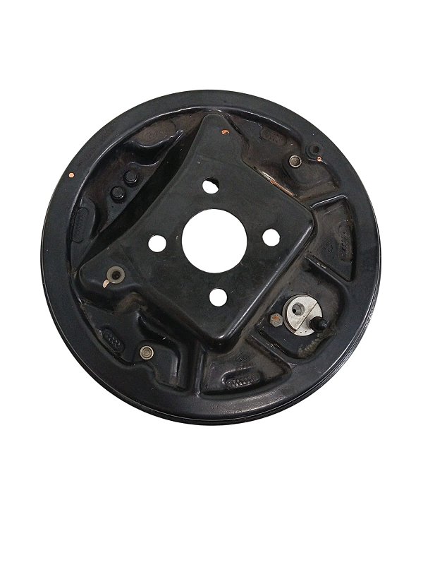 defletor panela freio traseiro direito Renault Captur 2019