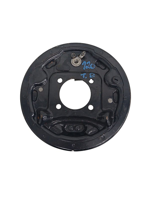 defletor disco freio traseiro direito Nissan versa 2020