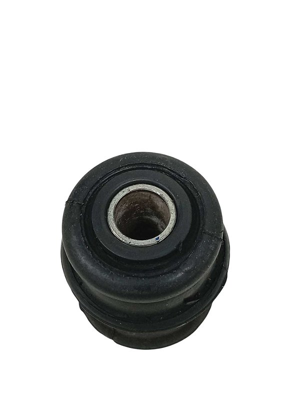 BUCHA SUSPENSAO DIANTEIRA DIREITA NISSAN FRONTIER 2017