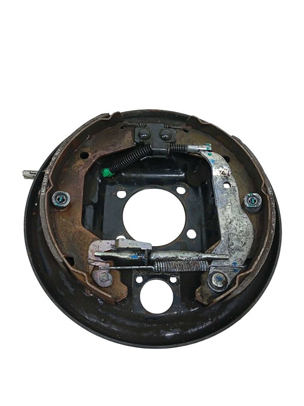 Defletor Sapata Freio Traseira Esquerda Gm Tracker 2018