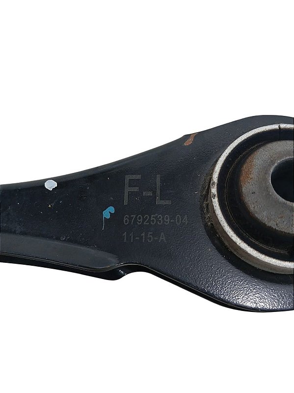 braço traseiro direito bmw 120i 2016 679253904