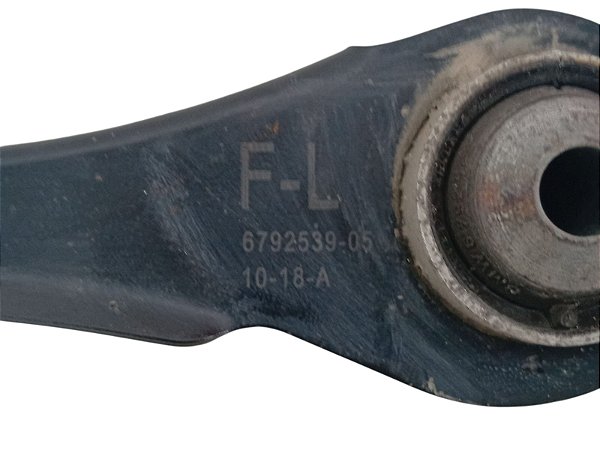braço tirante traseira esquerda bmw 320i 2018 679251701
