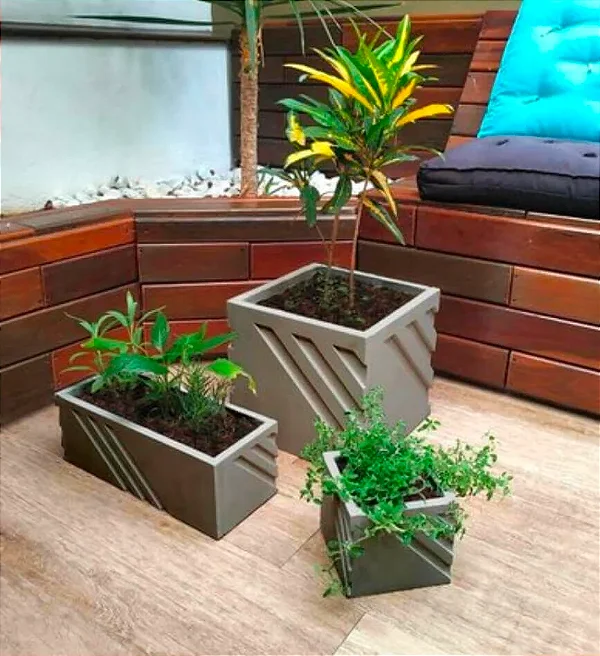 Kit 3 Formas Vasos e Jardineira Ref. 001