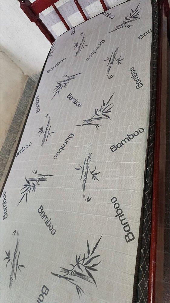 Colchão solteiro espuma 178x78x12 usado com valor acessível