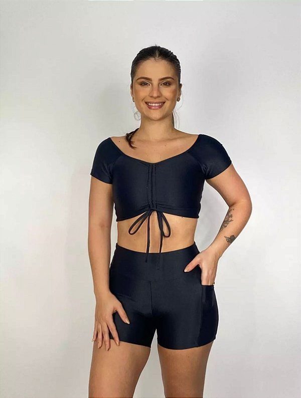 CONJUNTO DE SHORTS CROPPED LUANA