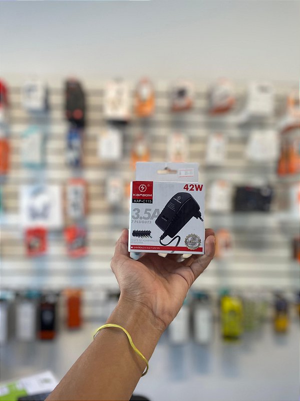 Fonte de Alimentação Regulada 42W 7 Plugues KAPBOM KAP-C115