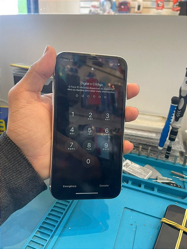 Troca de tela + tampa traseira iPhone XR - Faça seu orçamento conosco