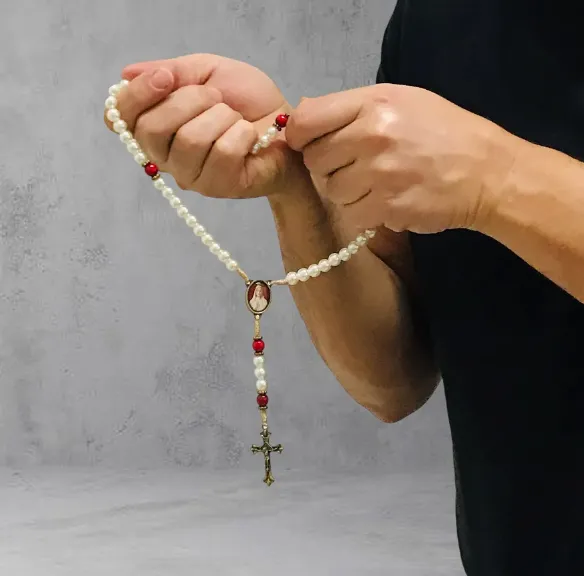 Terço Pérola Nossa Senhora De Fátima 35cm Perola / Vermelho