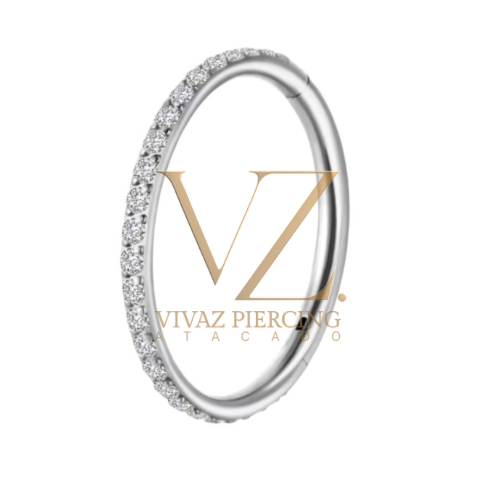 Piercing Segmento Titânio Cravejado 1.2*14