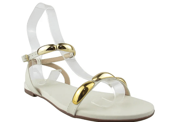 Sandalia Rasteira Maria Isabel Com Tachas Fivela Off White