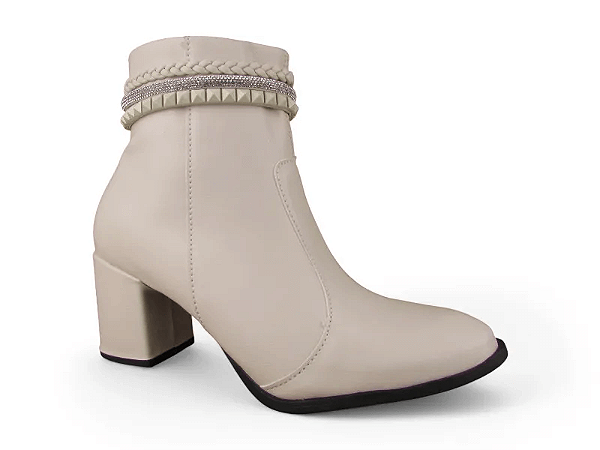 Bota Marina Carvalho Salto Bloco Com Tiras Off White