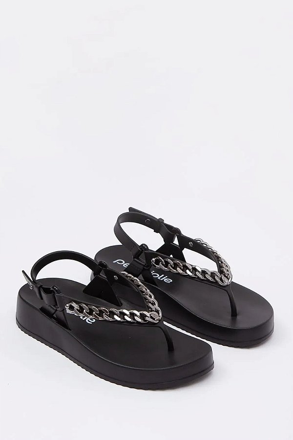 Sandália Petite Jolie Feminina Com Corrente Dourada E Solado Plataforma   Preto