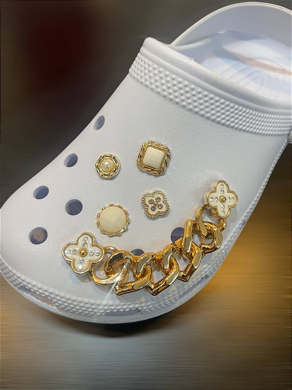 Bottons Decorativos Elegantes Para Crocs Dourado
