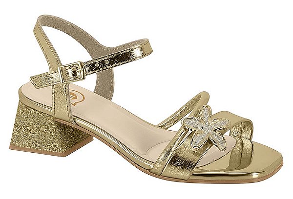 Sandália Infantil Molekinha Com Salto Bloco E Detalhe De Flor Dourado