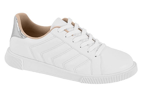 Tênis Moleca Com Cadarço Casual Com Detalhe Prateado Branco