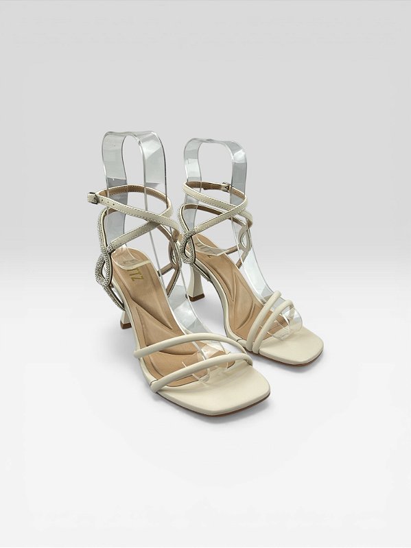 Sandália Feminina De Salto Fino Com Tiras Delicadas  Off White
