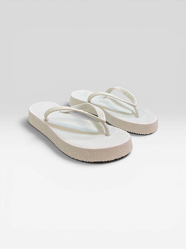 Chinelo Plataforma Feminino Com Glitter E Solado Leve Off White