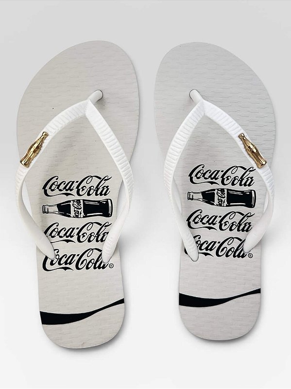 Chinelo Coca-Cola Com Detalhe Metálico Nas Tiras Branco/Branco #1