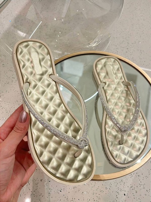 Chinelo Feminino Anatômico Com Tiras Em Strass Prata #1