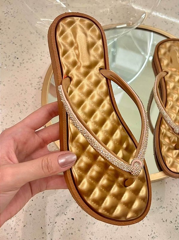 Chinelo Feminino Anatômico Com Tiras Em Strass Cobre #1