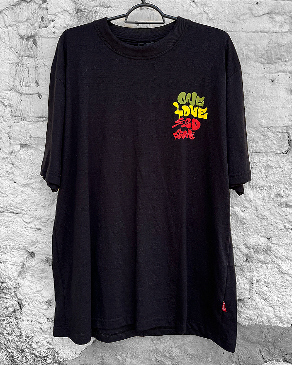 Camiseta Oversized CHRONIC - Preta