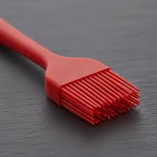 PINCEL DE SILICONE 26,3 CM VERMELHO EM CASA TEM