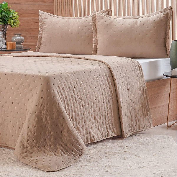 Kit Colcha Miraggio Queen 2,40m x 2,60m Areia com 2 Fronhas