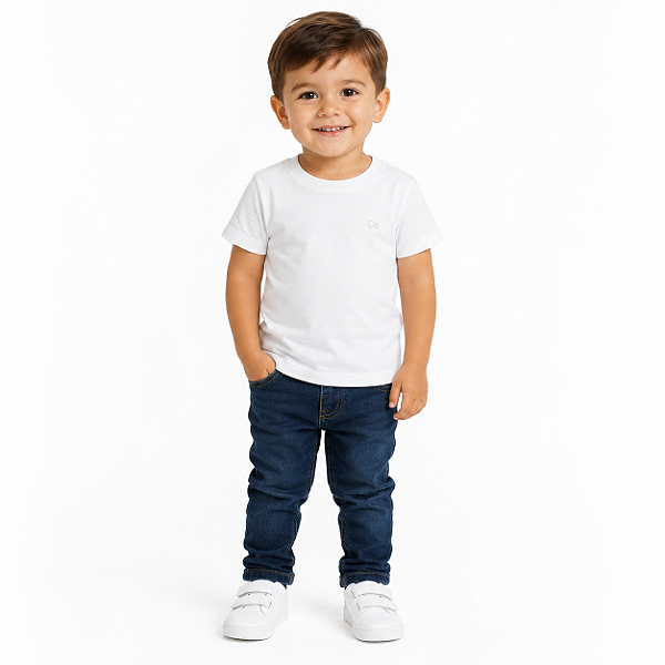 Camiseta Ogochi Infantil Juvenil Slim Lisa Branca