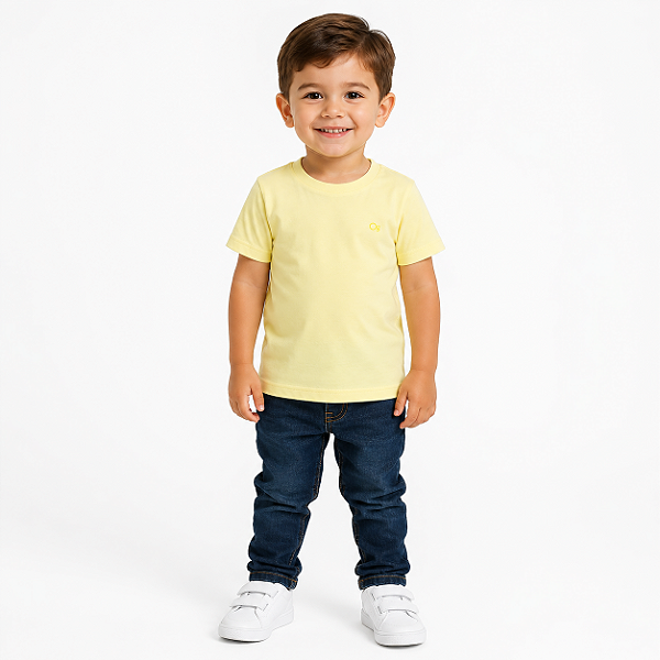 Camiseta Ogochi Infantil Juvenil Slim Lisa Amarelo Manteiga