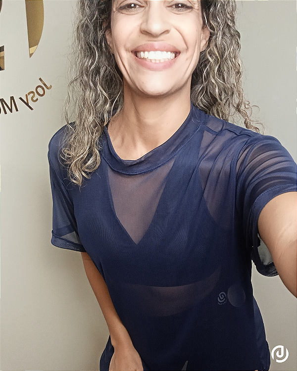 Blusa de Tule Feminina Transparente