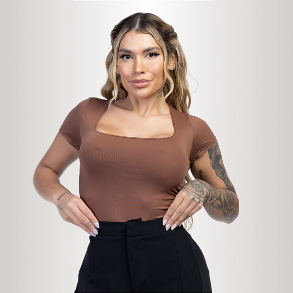 BODY MANGA MARROM