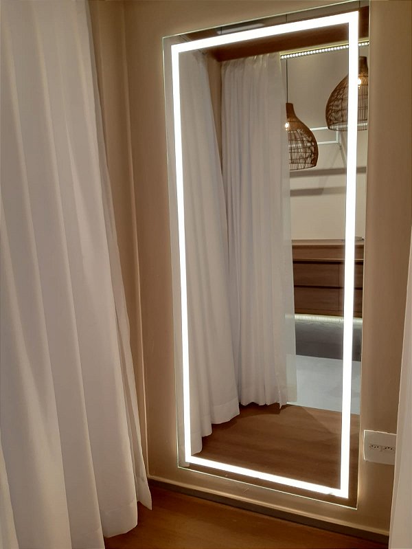 Espelho Led Frontal Iluminado Quadrado Moderno