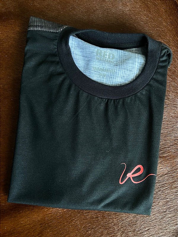 Camiseta Red Western Preto Estampada nas Costas