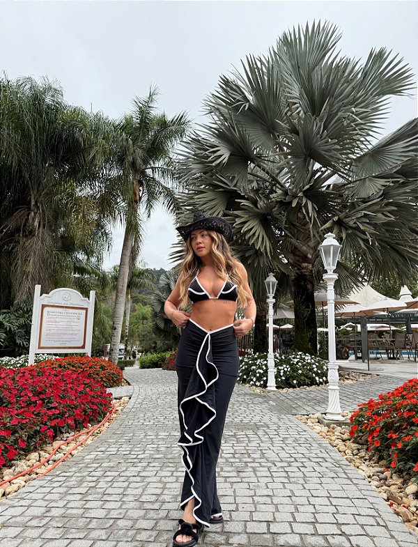 Saia Ipanema Off white e preta