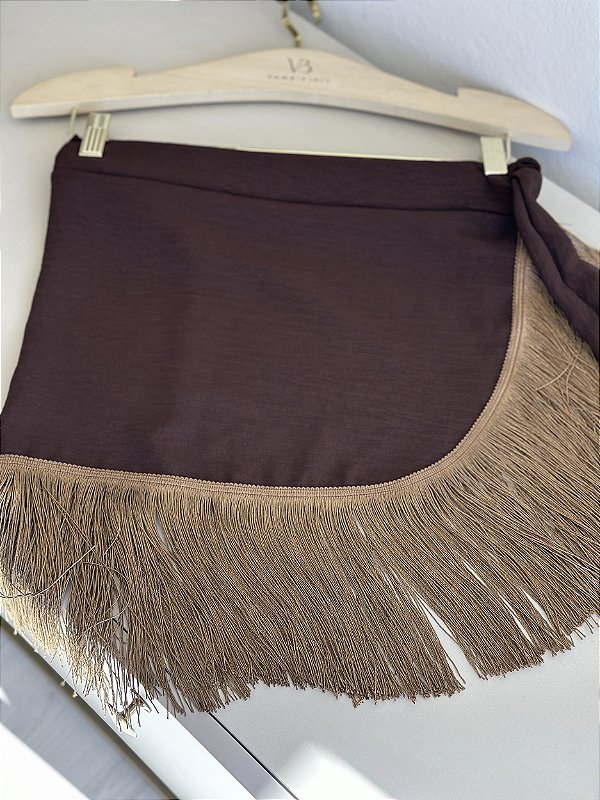 Saia transpassada tecido marrom com franja