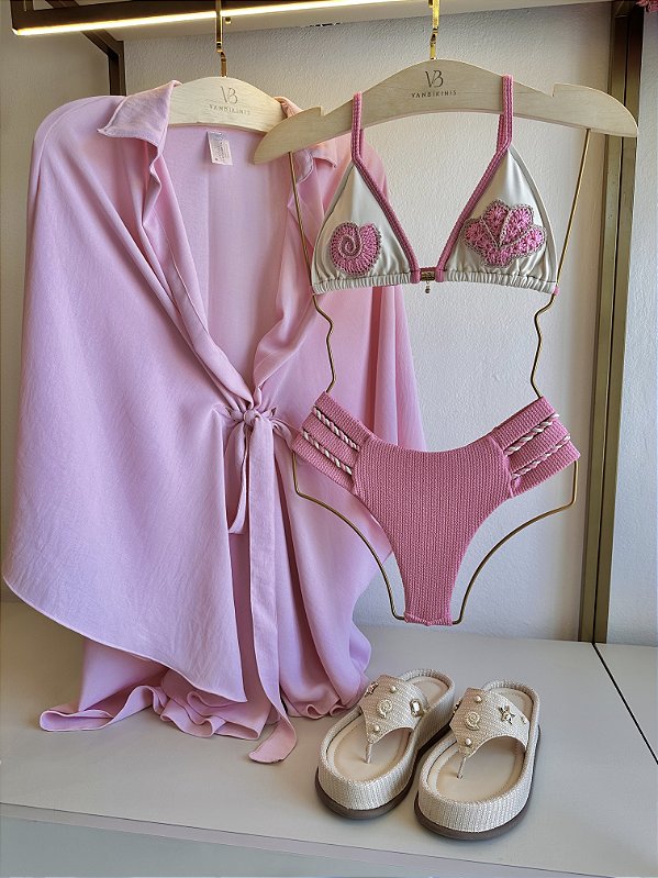 Top cortininha Ilhabela com aplicacao + calcinha semi hot pants plisse rosa