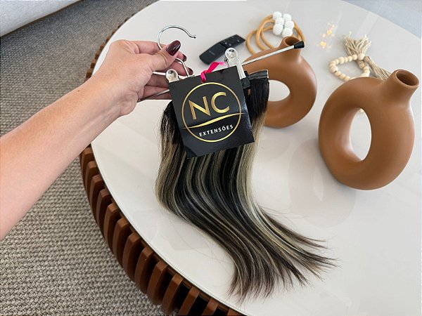 Cabelo brasileiro do sul fio gelado com mechas 50cm (100g)