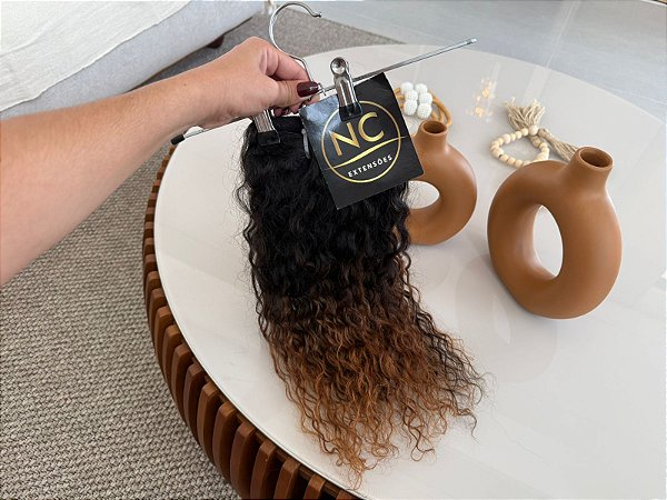 Cabelo natural cacheado morena iluminada 55cm (100g)