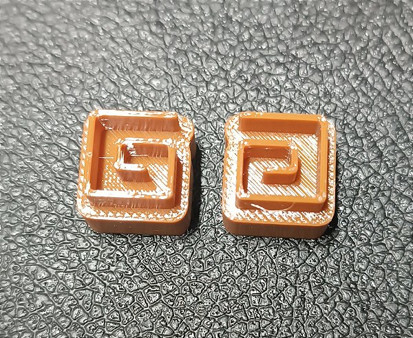 Carimbos Espirais: Design de Quadrado espiral Pequeno - Modelo E030