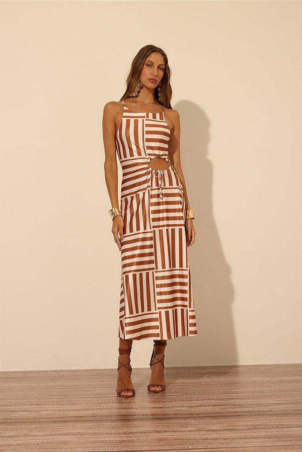 VESTIDO COM CUT OUT FRANZIDO