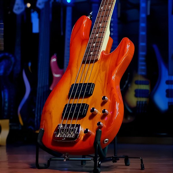 Baixo 4 Cordas Ativo G&l Tribute M-2000 Honey Burst