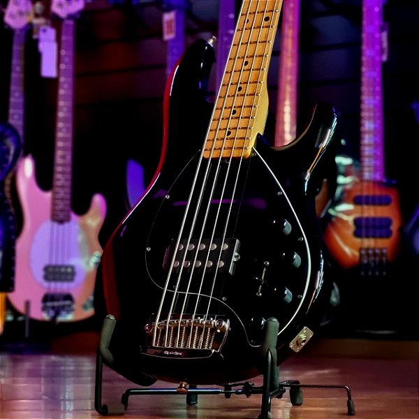 Baixo 5 Cordas Ativo Music Man Stingray5 H Black 2008