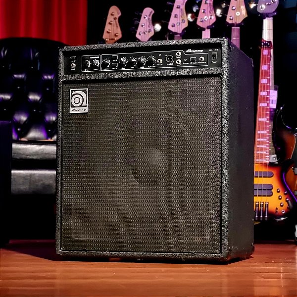 Amplificador Combo Para Baixo Ampeg Ba-115 V2 Preto