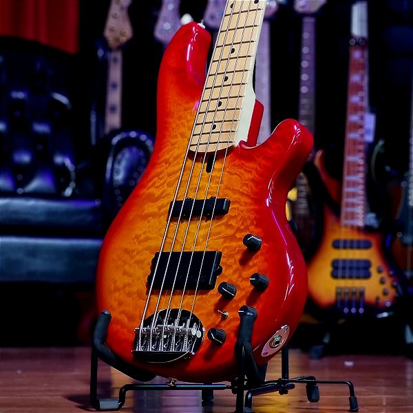 Baixo 5 Cordas Lakland Skyline Series 55-02 Cherry Sunburst
