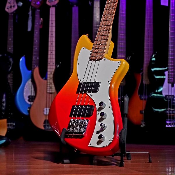 Baixo 4 Cordas Ativo Player Plus Meteora Bass Tequila Sunrise