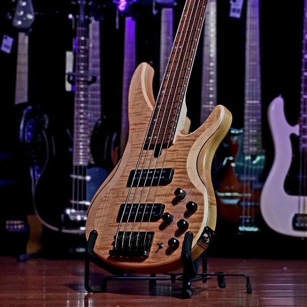 Baixo 5 Cordas Ativo Yamaha TRBX605FM Natural Satin