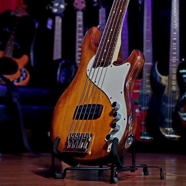Baixo 5 Cordas Ativo Fender American Deluxe Dimension Bass Violin Burst